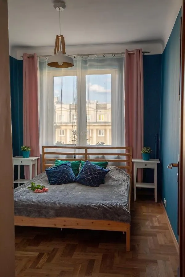 Apartament Eliza contacts